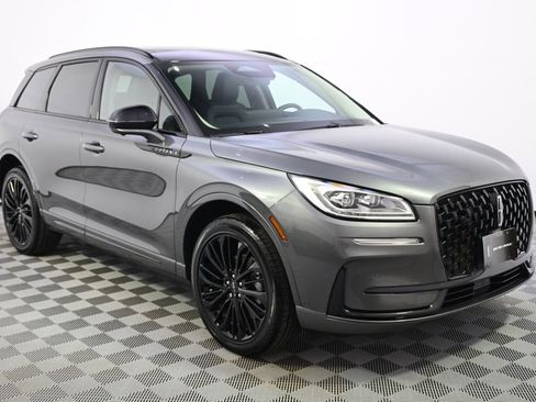 New 2026 Lincoln Corsair Reserve w/ Jet Appearance Package image 8