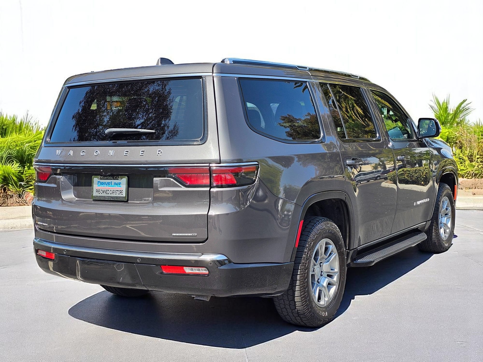 Used 2022 Jeep Wagoneer Series I AWD/4WD image 6
