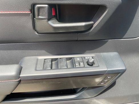 Used 2025 Toyota Sequoia TRD Pro AWD/4WD image 19