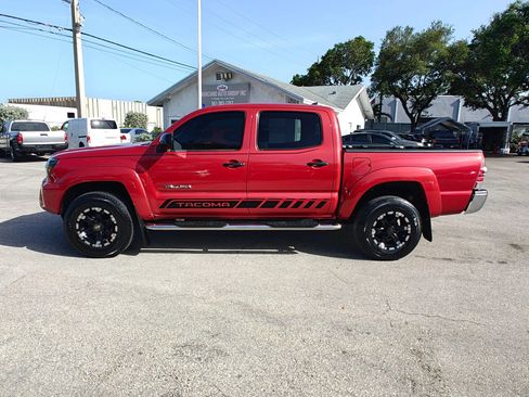 Used 2014 Toyota Tacoma PreRunner w/ SR5 Package RWD image 33