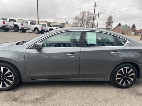 Used 2018 Nissan Altima 2.5 SV image 7