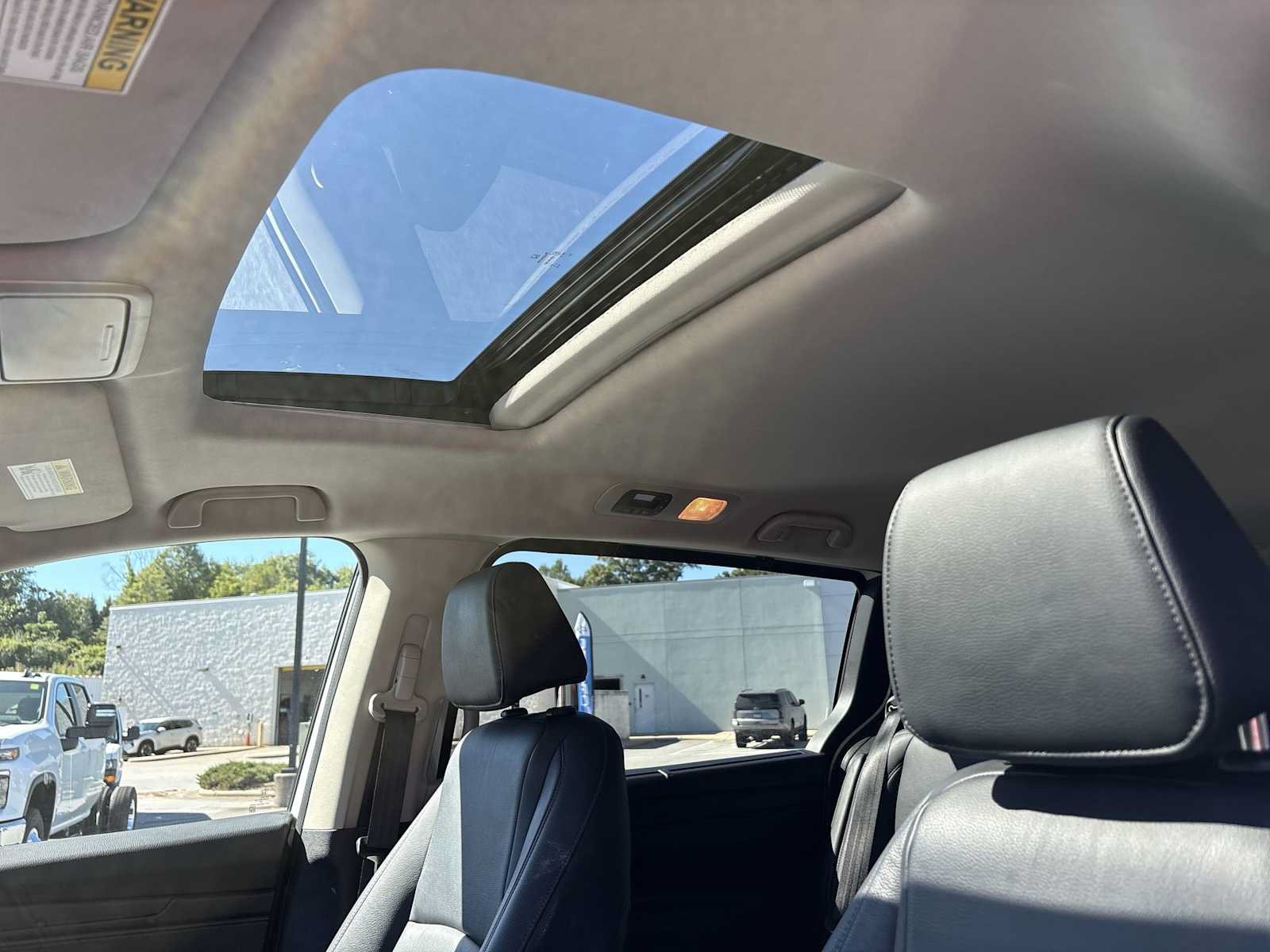 Used 2025 Honda Odyssey EX-L image 18