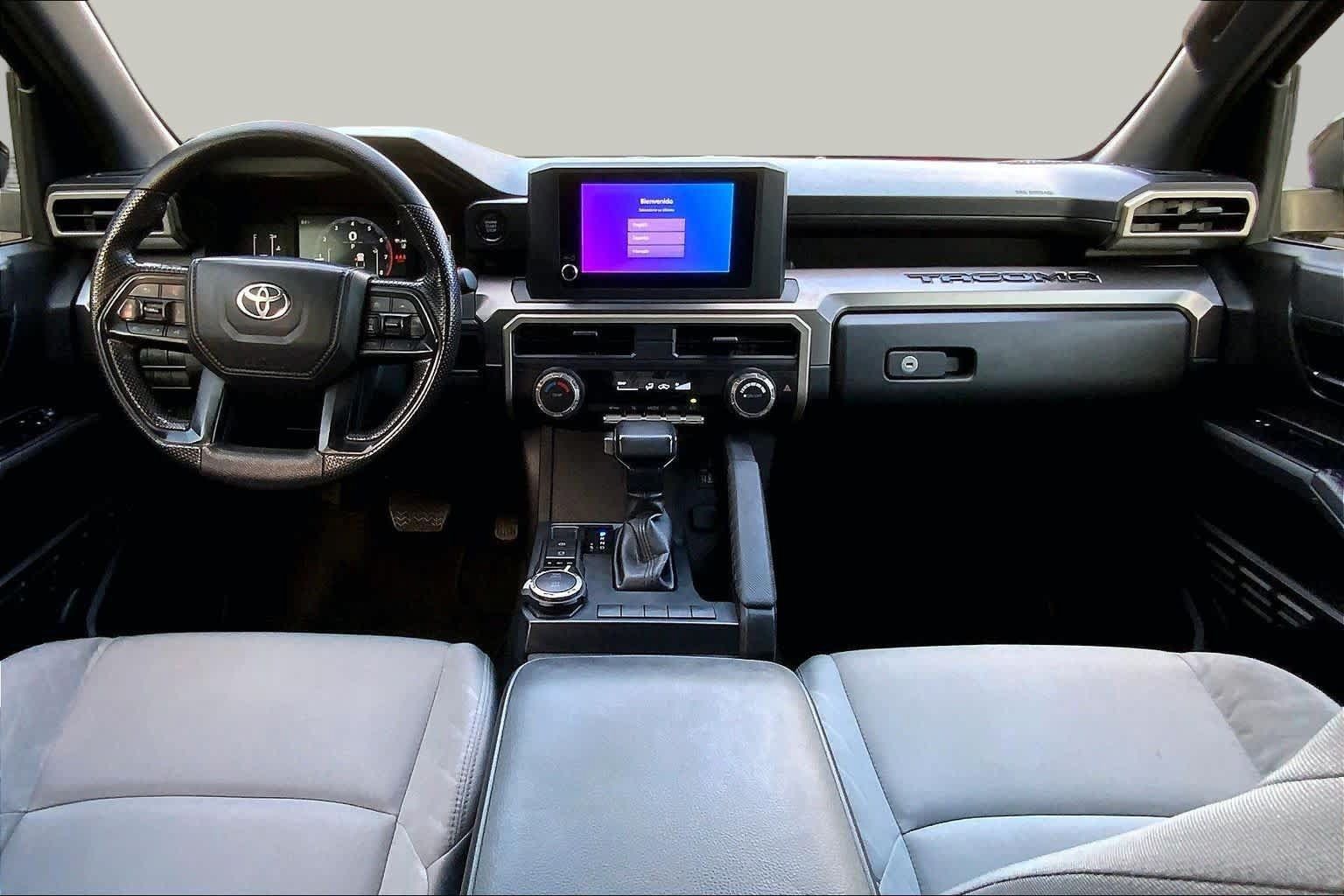 Used 2025 Toyota Tacoma SR5 AWD/4WD image 15
