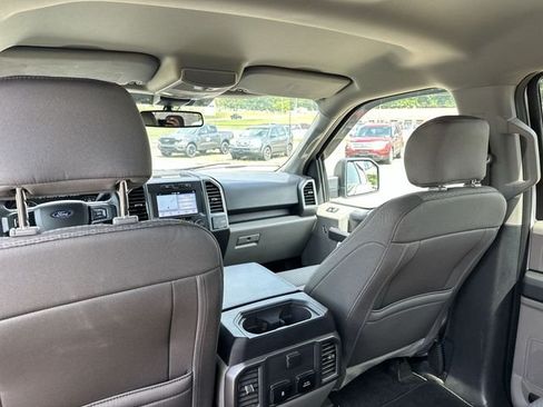 Used 2019 Ford F150 XLT w/ Equipment Group 302A Luxury AWD/4WD image 29