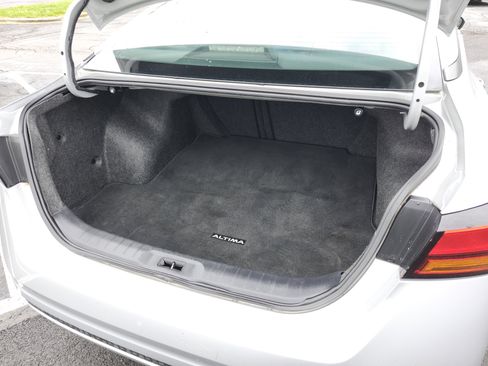 Used 2020 Nissan Altima 2.5 S FWD image 21