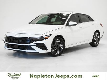 Used 2025 Hyundai Elantra SEL w/ Cargo Package