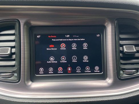 Used 2018 Dodge Challenger SXT RWD image 27