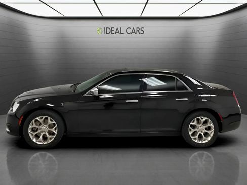 Used 2017 Chrysler 300 C Platinum AWD/4WD image 6