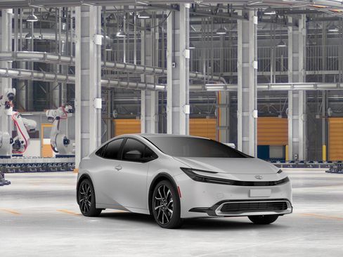 New 2026 Toyota Prius Plug-In Hybrid image 15