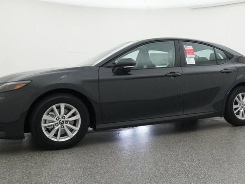 New 2026 Toyota Camry LE FWD image 18