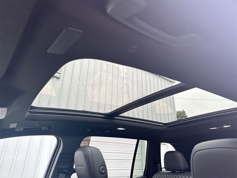 Used 2024 GMC Acadia Denali w/ Super Cruise Package image 20