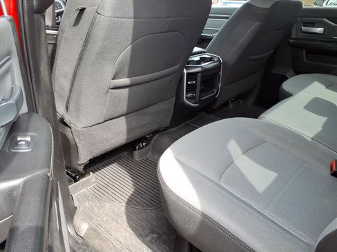 Used 2021 RAM 2500 Big Horn w/ Level 1 Equipment Group image 32