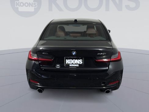 Used 2023 BMW 330i xDrive Sedan w/ Premium Package image 5