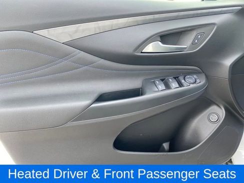 Certified 2025 Buick Envista Sport Touring w/ Convenience I Package image 15