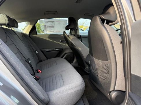 New 2025 Kia K4 EX image 5