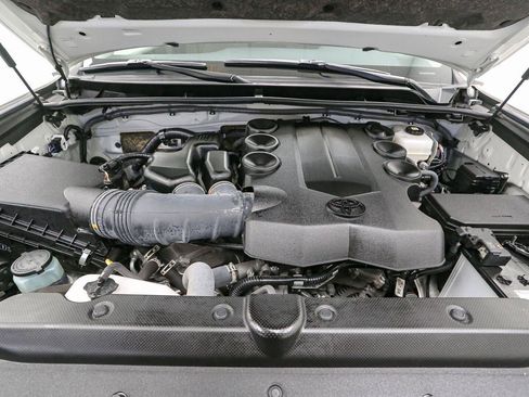 Certified 2023 Toyota 4Runner Limited AWD/4WD image 13