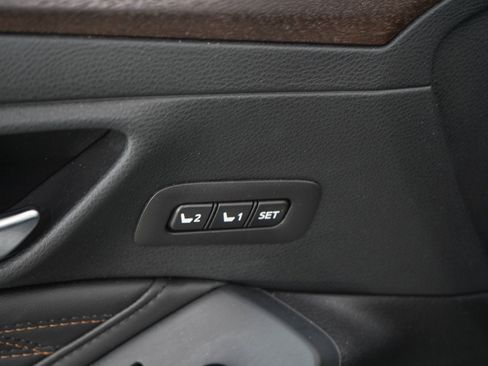 Used 2021 Toyota Avalon Limited w/ Advanced Safety Package FWD image 20