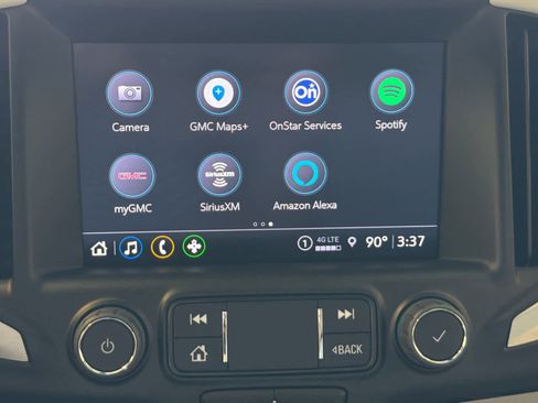 Used 2023 GMC Terrain SLT w/ LPO, 'HIT The Road' Package image 46