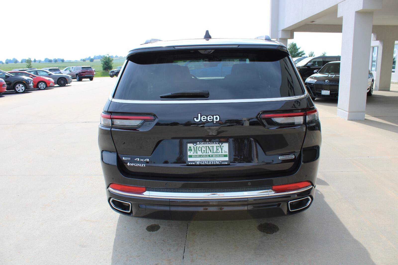 Certified 2022 Jeep Grand Cherokee L Overland w/ Advanced Protech Group III AWD/4WD image 8