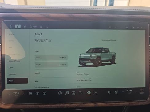 Used 2022 Rivian R1T Adventure AWD/4WD image 33