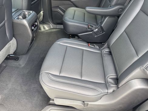 New 2026 Chevrolet Traverse LT w/ Midnight/Sport Edition FWD image 10
