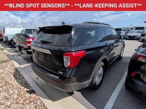 Used 2020 Ford Explorer XLT w/ Equipment Group 202A AWD/4WD image 7