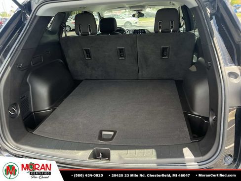 Used 2021 Chevrolet Blazer LT AWD/4WD image 11