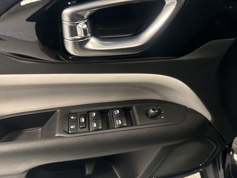 New 2026 Jeep Compass Limited image 5