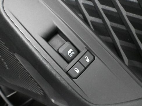 Used 2025 Dodge Charger R/T w/ Quick Order Package 25M R/T image 39