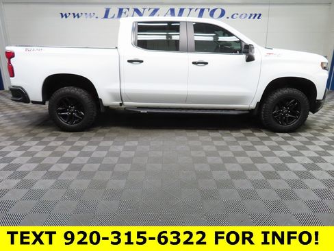 Used 2022 Chevrolet Silverado 1500 LT Trail Boss w/ Convenience Package II image 2