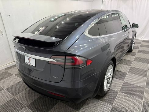 Used 2017 Tesla Model X 75D AWD/4WD image 3