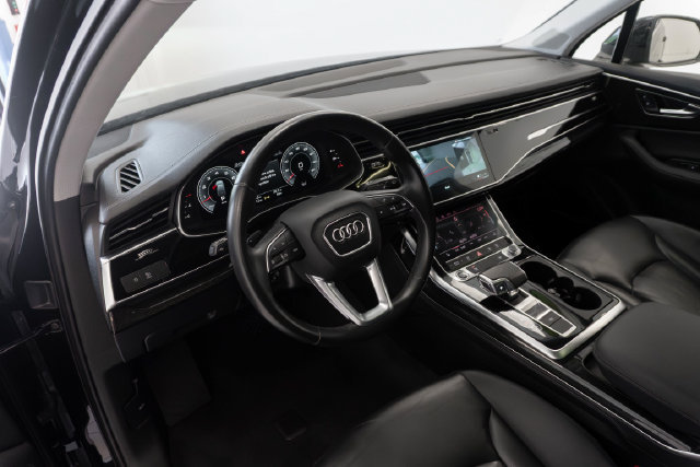 Used 2023 Audi Q7 3.0T Premium Plus AWD/4WD image 3