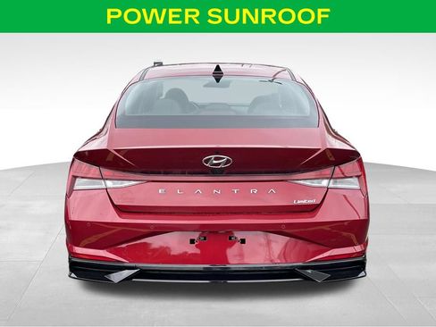 Used 2023 Hyundai Elantra Limited w/ Cargo Package FWD image 7