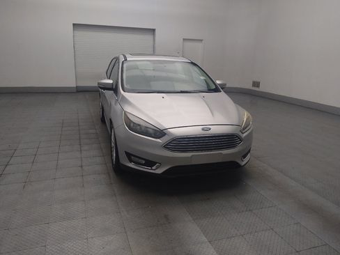 Used 2018 Ford Focus Titanium FWD image 13