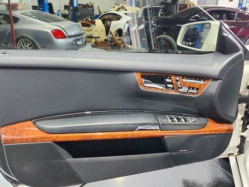 Used 2014 Mercedes-Benz CL 550 CL 550 4MATIC image 26