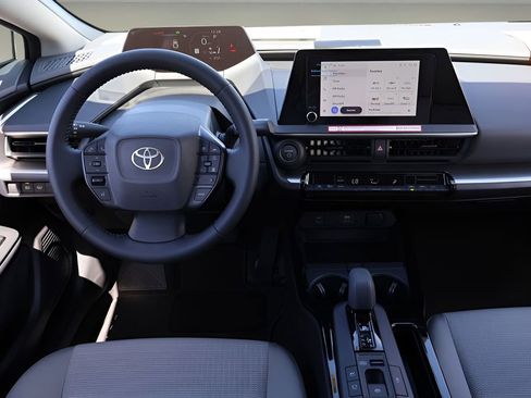 New 2026 Toyota Prius LE image 14