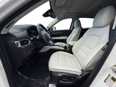 New 2025 MAZDA CX-5 AWD 2.5 S w/ Premium Plus Pkg image 9