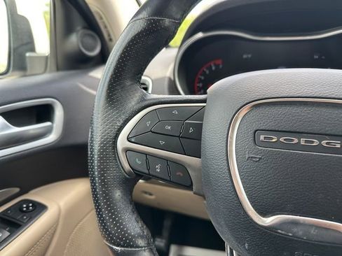 Used 2019 Dodge Durango SXT w/ 3rd Row Seating Group RWD image 23