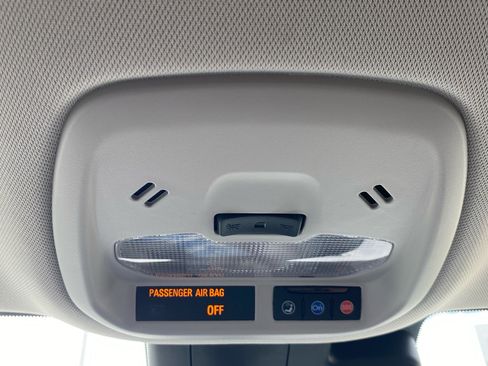 Used 2025 Chevrolet Trax LS image 21