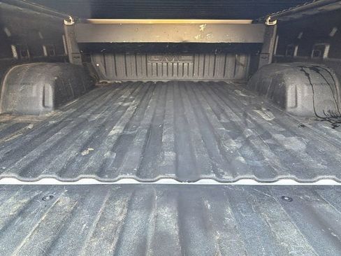 Used 2019 GMC Sierra 1500 SLT w/ SLT Premium Plus Package image 10