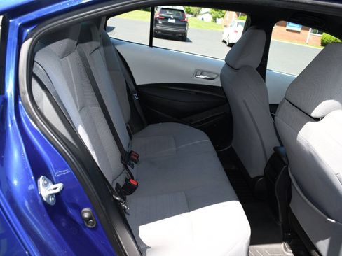 Used 2021 Toyota Corolla SE w/ Carpet Mat Package (TMS) FWD image 19
