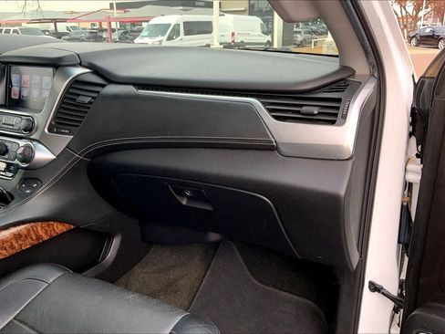 Used 2017 Chevrolet Tahoe Premier image 18