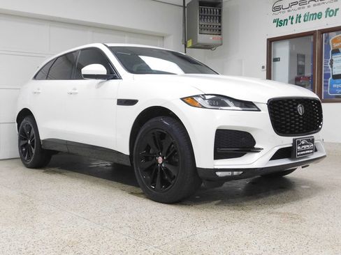 Used 2023 Jaguar F-PACE S AWD/4WD image 3