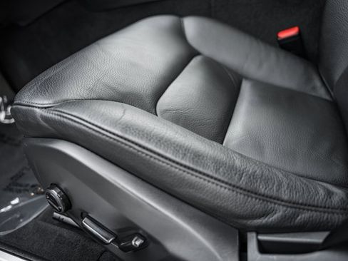 Used 2024 Volvo S60 B5 Plus image 31