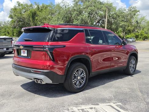 New 2026 Chevrolet Traverse LT w/ Enhanced Driving Package FWD image 6