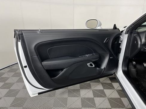 Used 2023 Dodge Challenger GT w/ Plus Package image 15