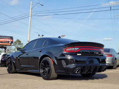 Used 2022 Dodge Charger SRT Hellcat image 14
