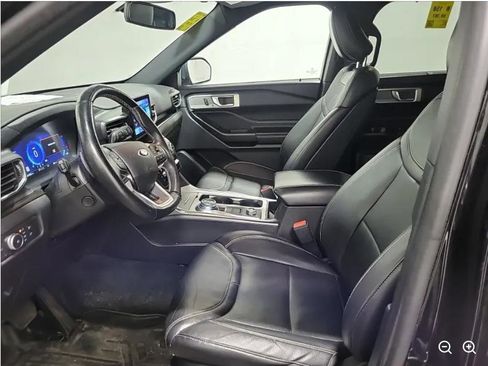 Used 2020 Ford Explorer ST AWD/4WD image 5