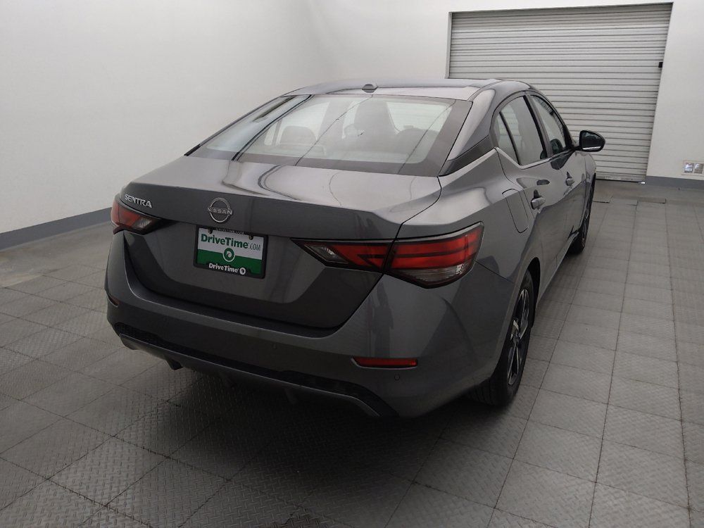 Used 2025 Nissan Sentra SV FWD image 7