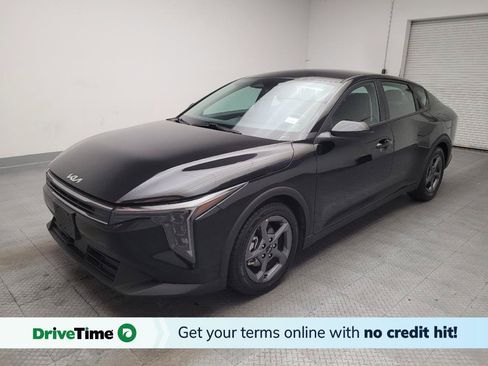 Used 2025 Kia K4 FWD image 1